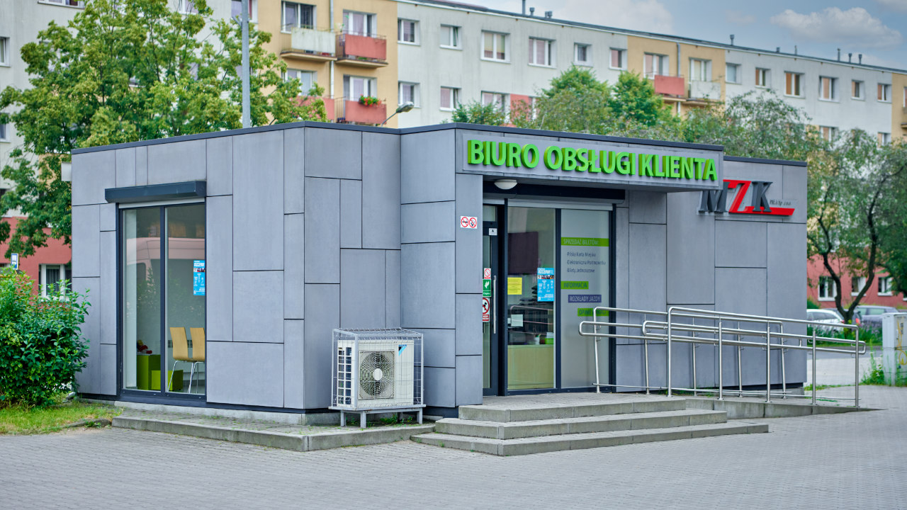 Punkt informacyjny MZK Piła 45m2